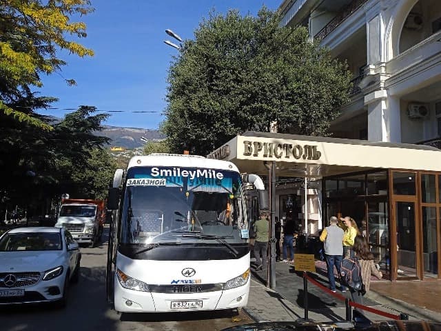 Аренда большого автобуса на день в Крыму. 