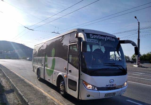 Пассажирские автобусы в Симферополе.