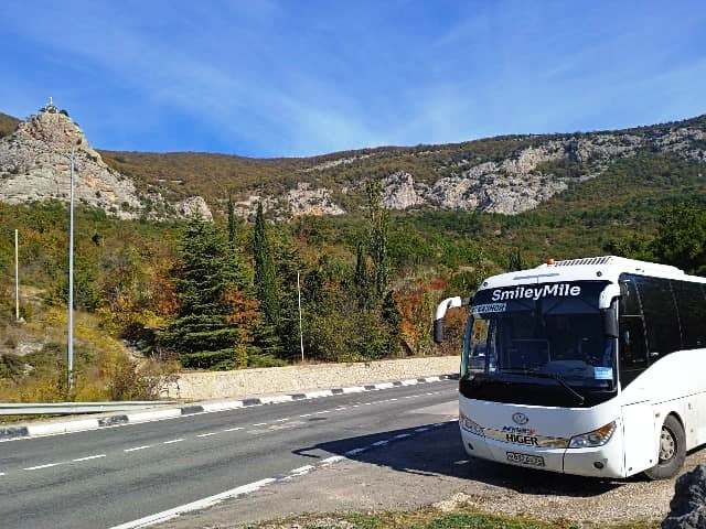 Забронировать автобус или микроавтобус в Крыму. 
